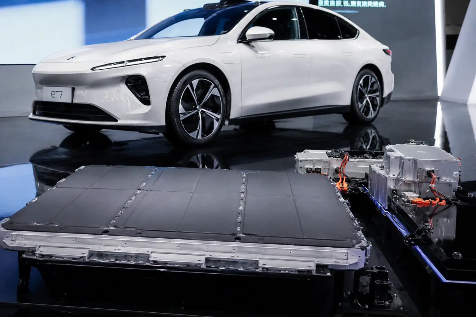 World-First EV Battery Delivers 595km Range in 10 Minutes
